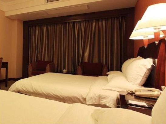 Grand Metro Hotel Nanjing  Bagian luar foto